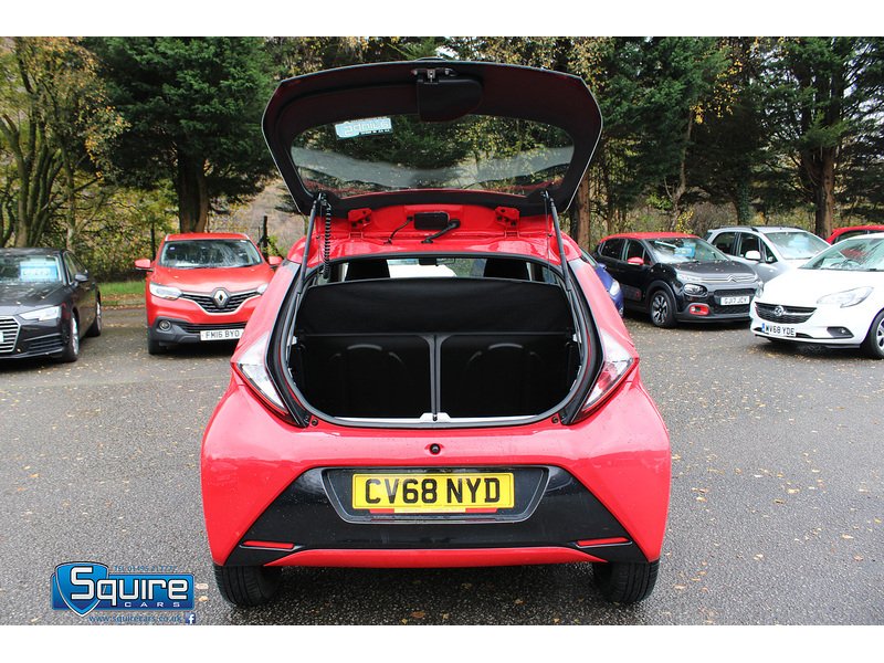 Used Toyota AYGO 2019 for sale - 76450372: Photo 15