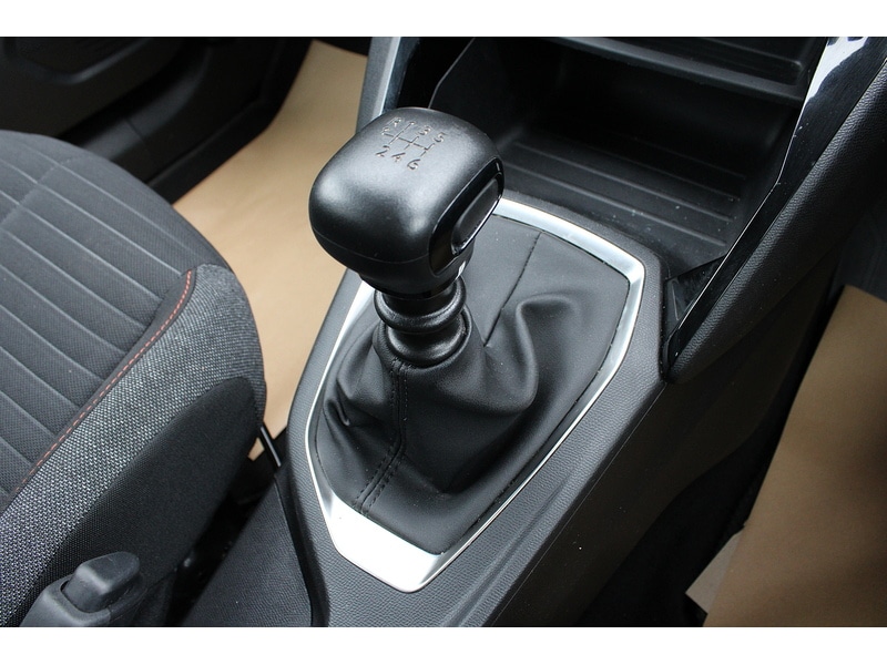 Used Peugeot 2008 for sale - 77821924: Photo 11