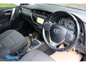 Used Toyota Auris 2013 for sale - 74854610: Photo