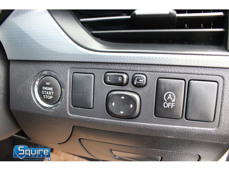 Used Toyota Avensis 2016 for sale - 76106335: Photo 13