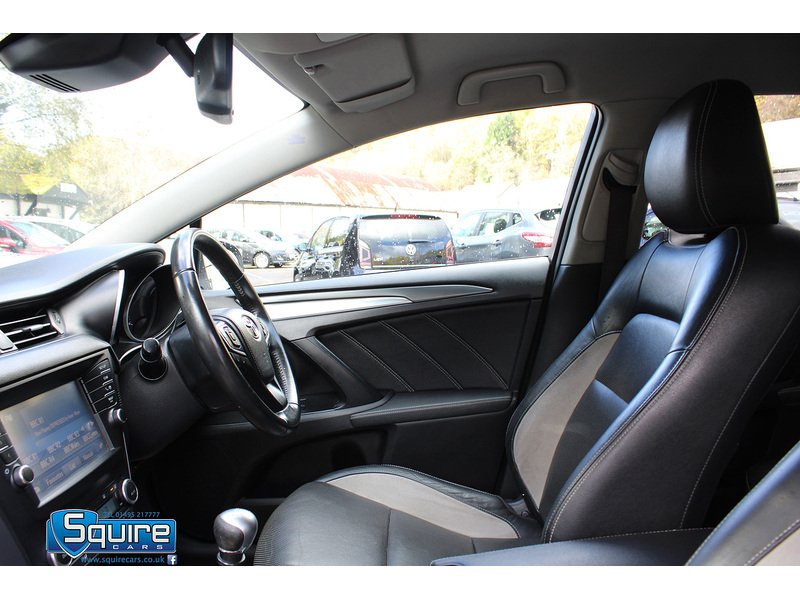 Used Toyota Avensis 2016 for sale - 76106335: Photo 25