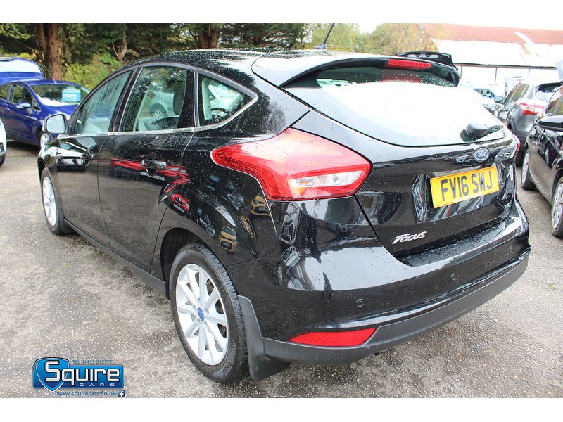 Used Ford Focus 2016 for sale - 76330454: Photo 3