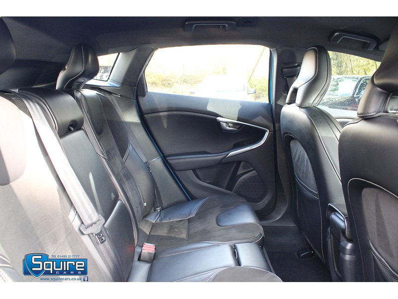 Used Volvo V40 2015 for sale - 76330455: Photo 24