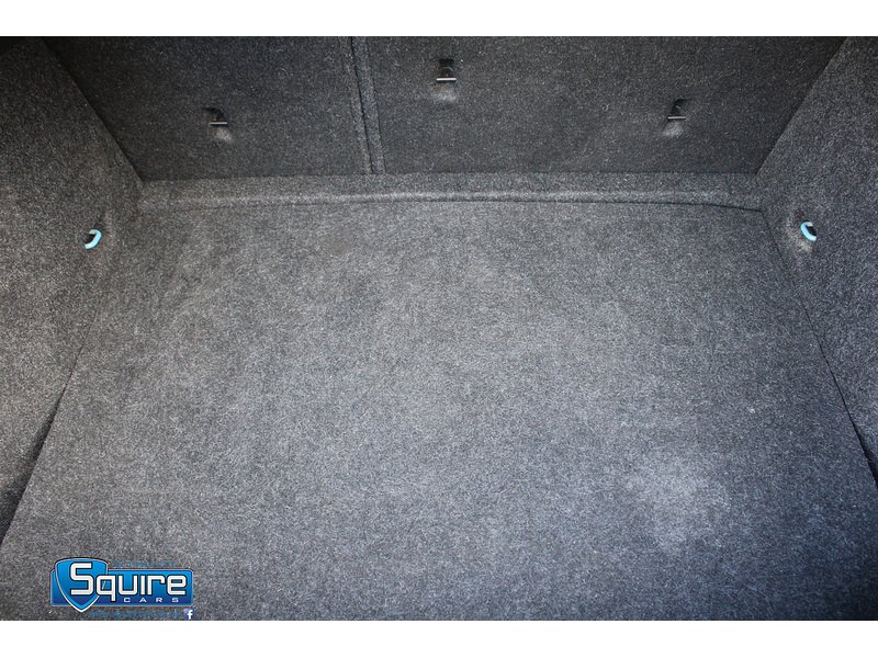 Used Volvo V40 2015 for sale - 76330455: Photo 27