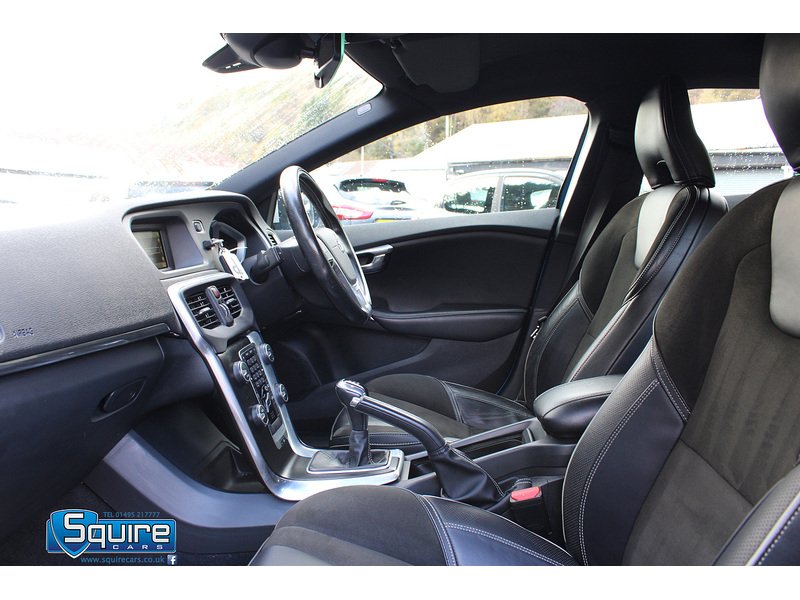 Used Volvo V40 2015 for sale - 76330455: Photo 33