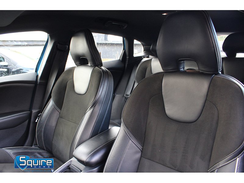 Used Volvo V40 2015 for sale - 76330455: Photo 34