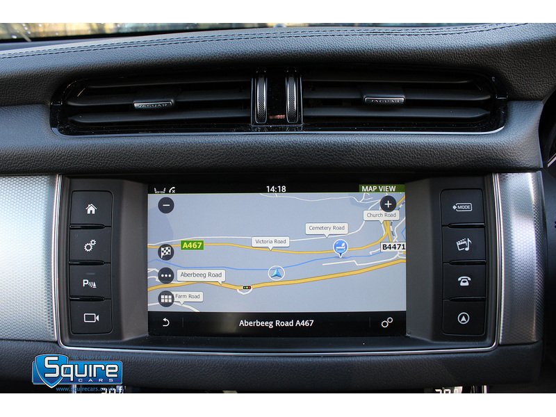 Used Jaguar XF 2016 for sale - 77568378: Photo 4