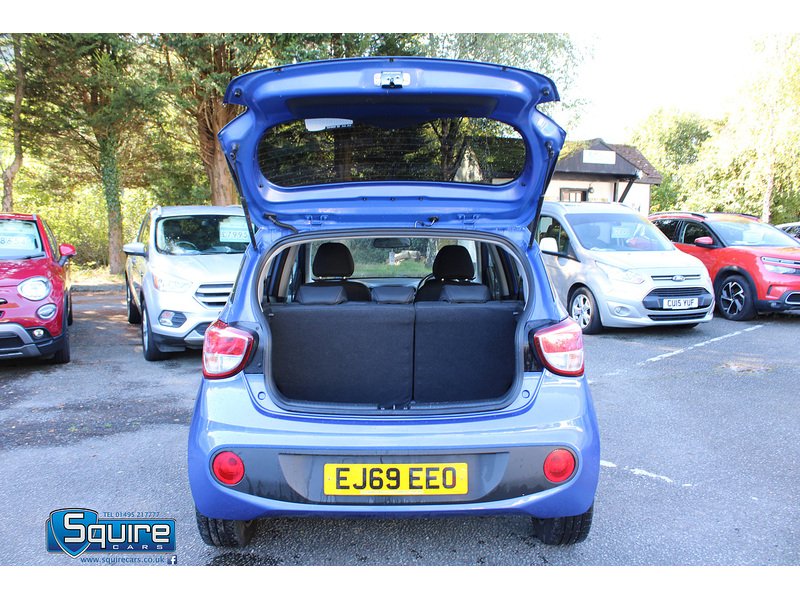 Used Hyundai i10 2019 for sale - 76057105: Photo 19