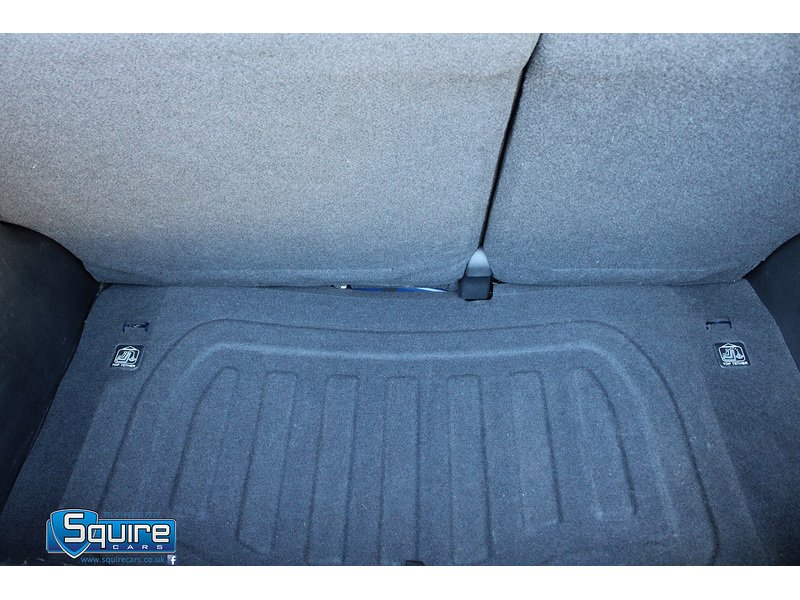 Used Hyundai i10 2019 for sale - 76057105: Photo 25