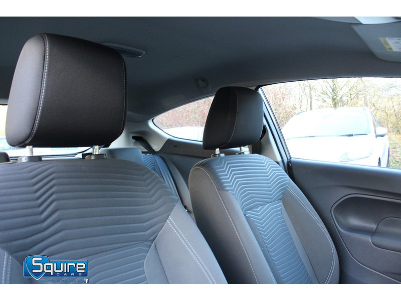 Used Ford Fiesta 2015 for sale - 76341112: Photo 5