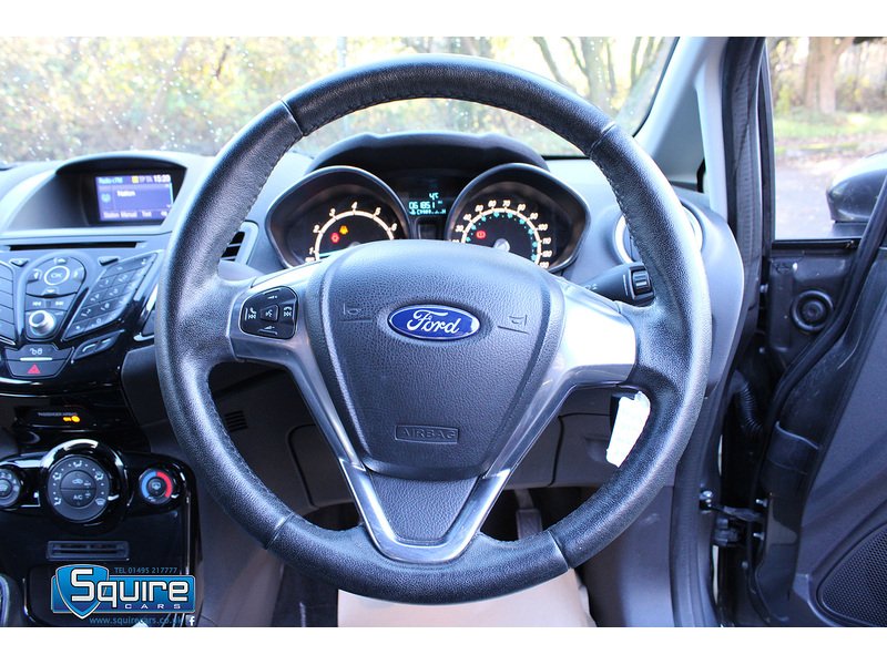 Used Ford Fiesta 2015 for sale - 76341112: Photo 7