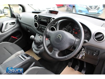 Used Citroen Berlingo Multispace 2017 for sale - 79435700: Photo