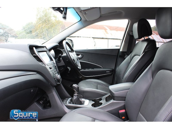 Used Hyundai Santa Fe 2016 for sale - 76017416: Photo 28