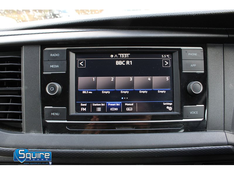 Used Volkswagen Transporter Shuttle 2020 for sale - 77356845: Photo 5