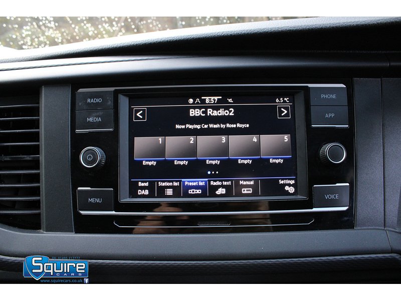 Used Volkswagen Transporter Shuttle 2020 for sale - 76906084: Photo 14