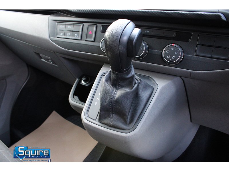 Used Volkswagen Transporter Shuttle 2020 for sale - 76906084: Photo 5