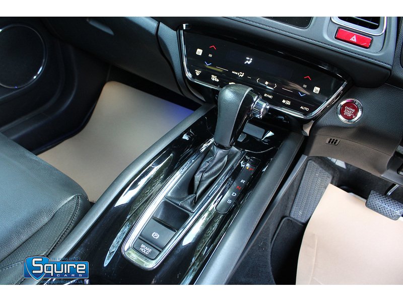Used Honda HR-V 2017 for sale - 76057127: Photo 10