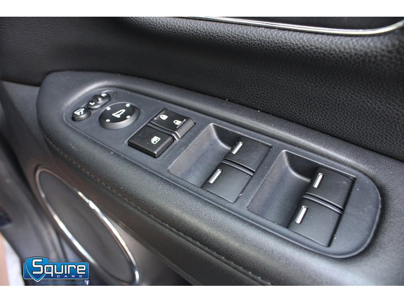 Used Honda HR-V 2017 for sale - 76057127: Photo 18
