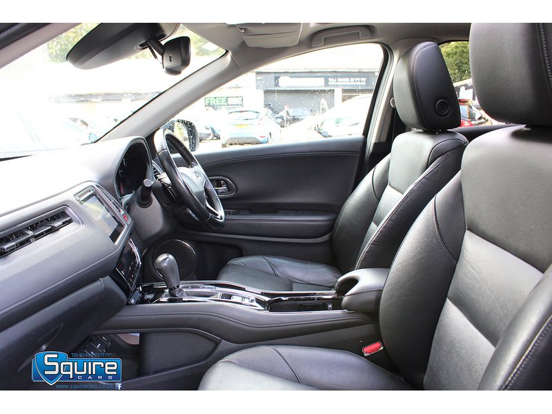 Used Honda HR-V 2017 for sale - 76057127: Photo 37