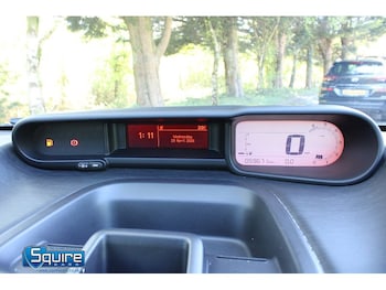 Used Citroen C3 Picasso 2017 for sale - 78412843: Photo