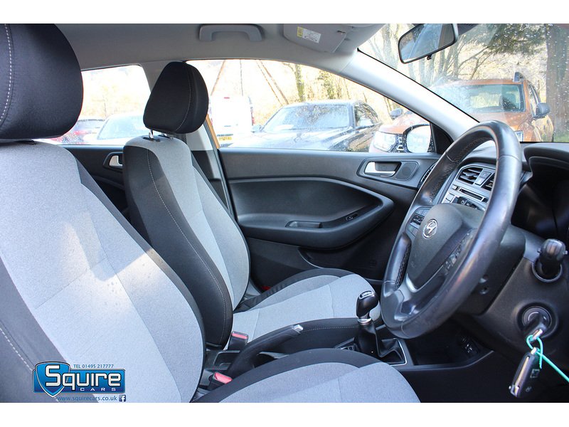 Used Hyundai i20 2016 for sale - 77790168: Photo 15