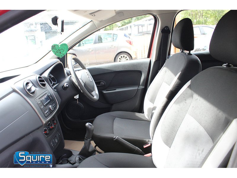 Used Dacia Sandero 2015 for sale - 75969084: Photo 13