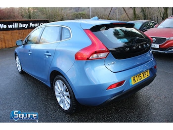 Used Volvo V40 2015 for sale - 76848527: Photo