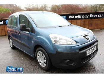 Used Peugeot Partner Tepee 2010 for sale - 76707332: Photo