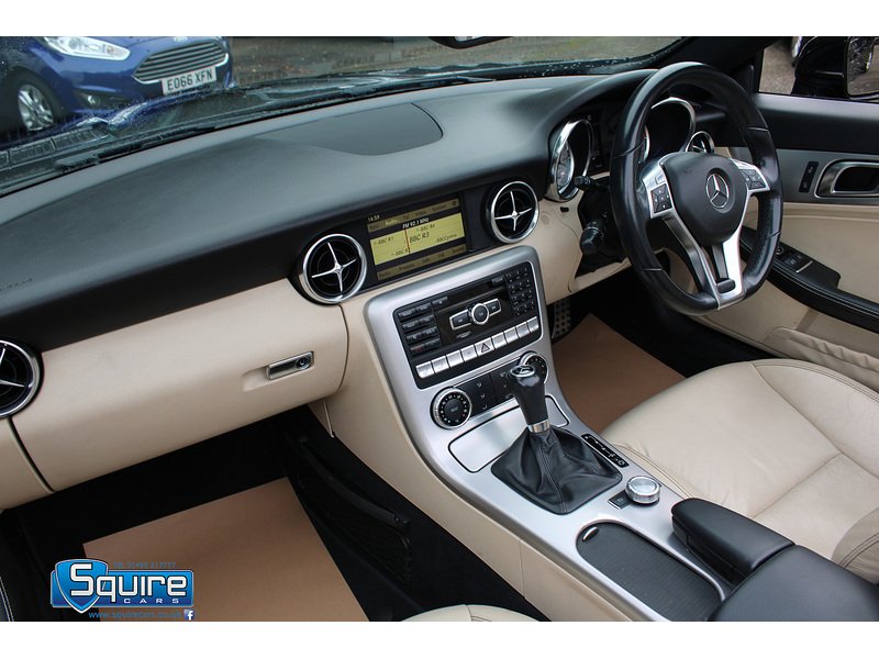 Used Mercedes-Benz SLK 2011 for sale - 76353023: Photo 25