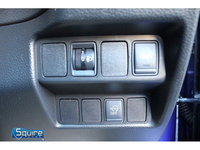 Used Nissan Qashqai 2017 for sale - 76437078: Photo 40