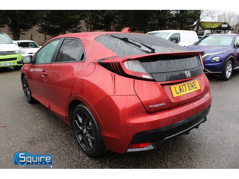 Used Honda Civic 2017 for sale - 77605190: Photo 3