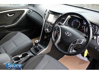 Used Hyundai i30 2015 for sale - 77159951: Photo