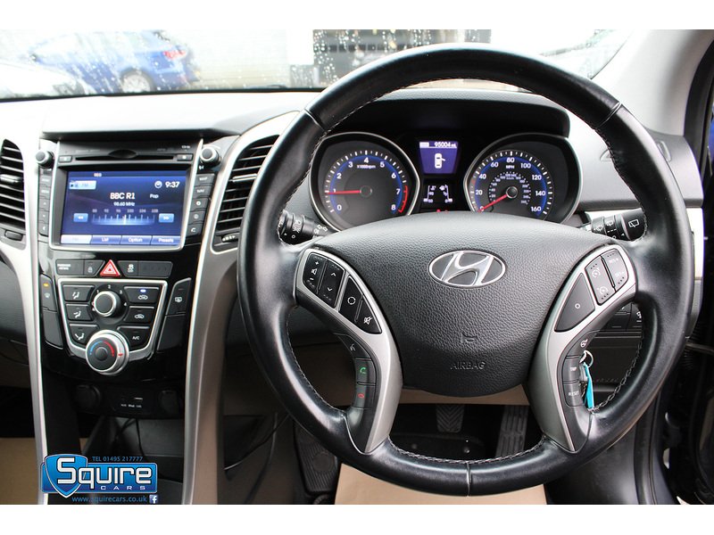 Used Hyundai i30 2015 for sale - 76148338: Photo 7