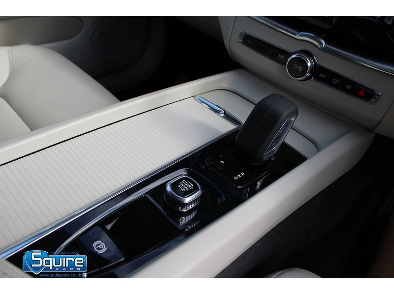 Used Volvo XC60 2021 for sale - 75969103: Photo 13