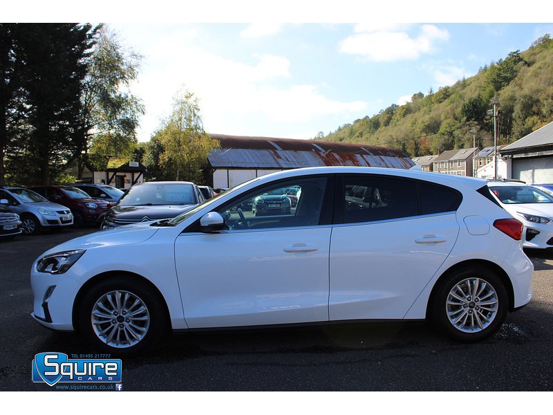 Used Ford Focus 2020 for sale - 76057128: Photo 13