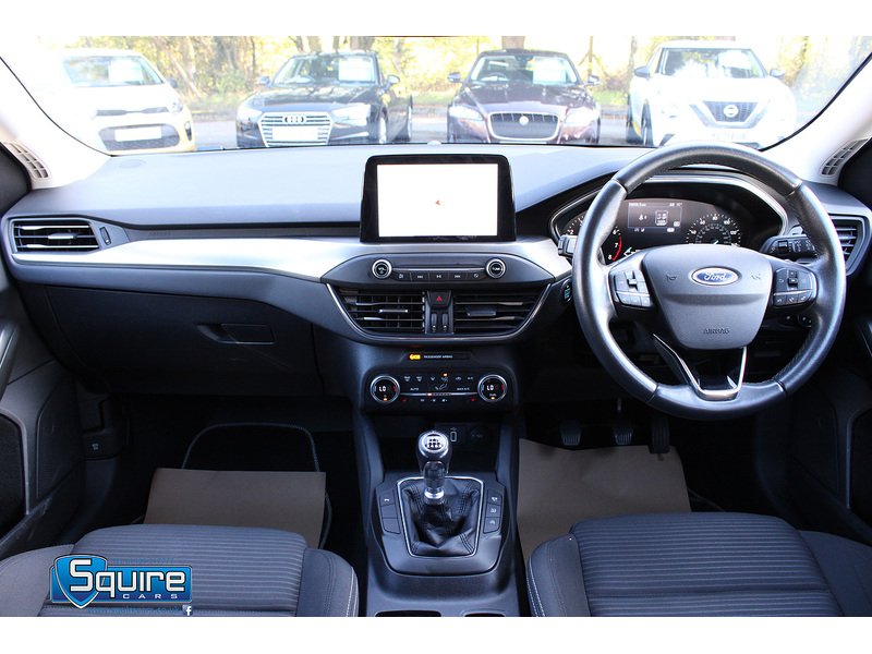Used Ford Focus 2020 for sale - 76057128: Photo 20