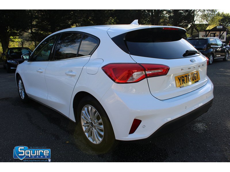Used Ford Focus 2020 for sale - 76057128: Photo 3