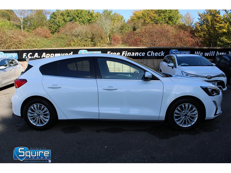 Used Ford Focus 2020 for sale - 76057128: Photo 6