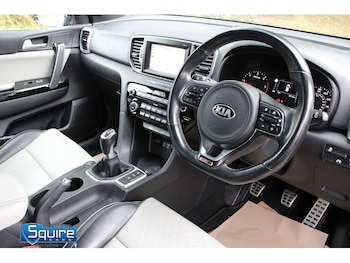 Used Kia Sportage 2017 for sale - 75969114: Photo