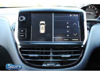 Used Peugeot 2008 2018 for sale - 77046216: Photo