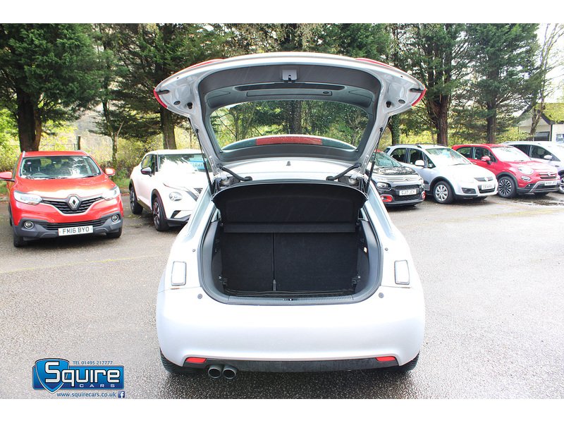 Used Audi A1 2011 for sale - 76353021: Photo 23