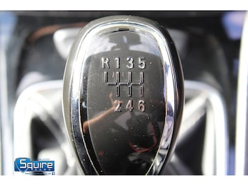 Used Vauxhall Astra 2018 for sale - 79494536: Photo