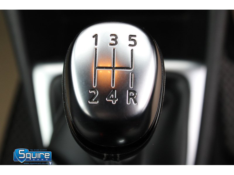 Used Renault Captur 2017 for sale - 77422897: Photo 35