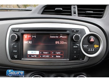 Used Toyota Yaris 2013 for sale - 76437075: Photo