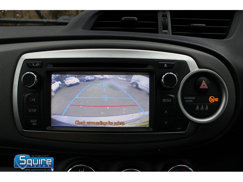 Used Toyota Yaris 2013 for sale - 76437075: Photo 7