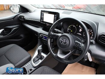 Used Toyota Yaris 2022 for sale - 77264006: Photo
