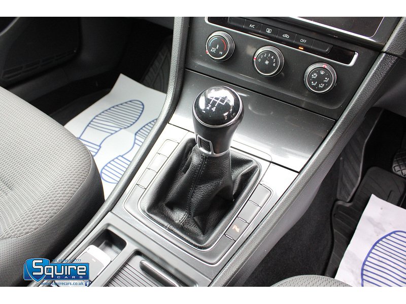 Used Volkswagen Golf 2018 for sale - 76368280: Photo 19