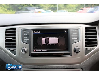 Used Volkswagen Golf SV 2016 for sale - 78756124: Photo