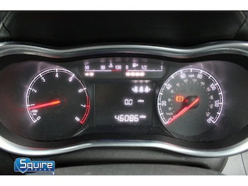 Used Vauxhall Viva 2018 for sale - 76836668: Photo