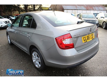 Used Skoda Rapid 2016 for sale - 76707334: Photo